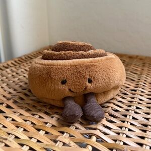 Cinnamon Bun Jellycat